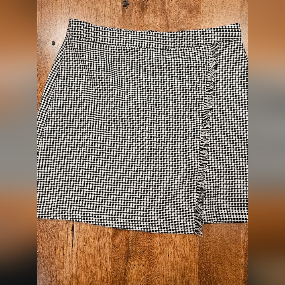 NWT, Pull & Bear Mini Skirt